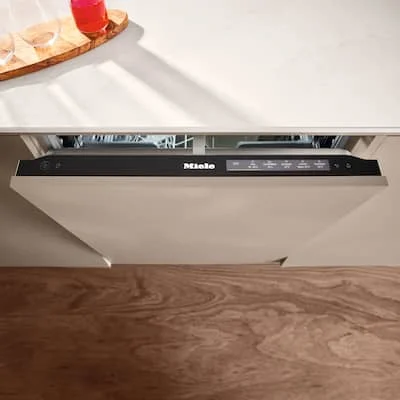 M Touch display