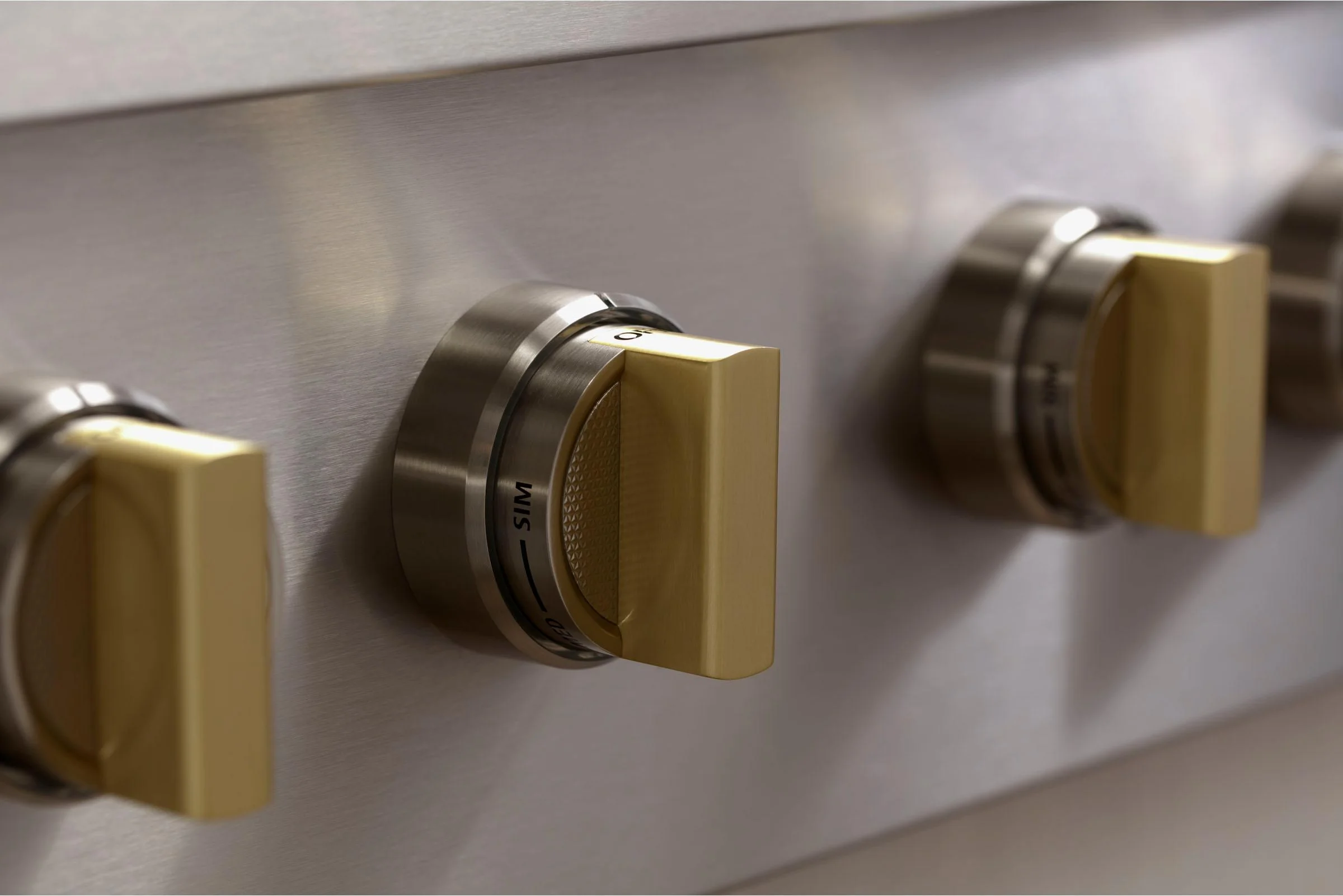 Solid Brass Blades on Precision Machined Knobs