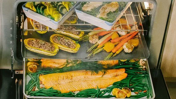 Largest Pro Range Oven capacity in the Industry at 10.6 cubic feet overall