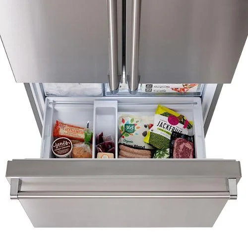 Adjustable Divider with Small-Item Storage